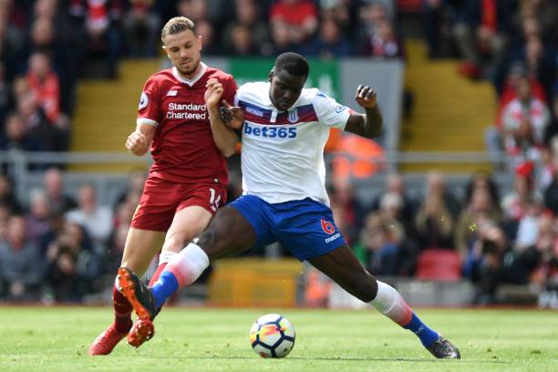 乌拉圭国脚：苏亚雷斯热心帮我要到梅西球衣，没想到梅西也要我的.